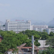 石家庄柯棣华医学院